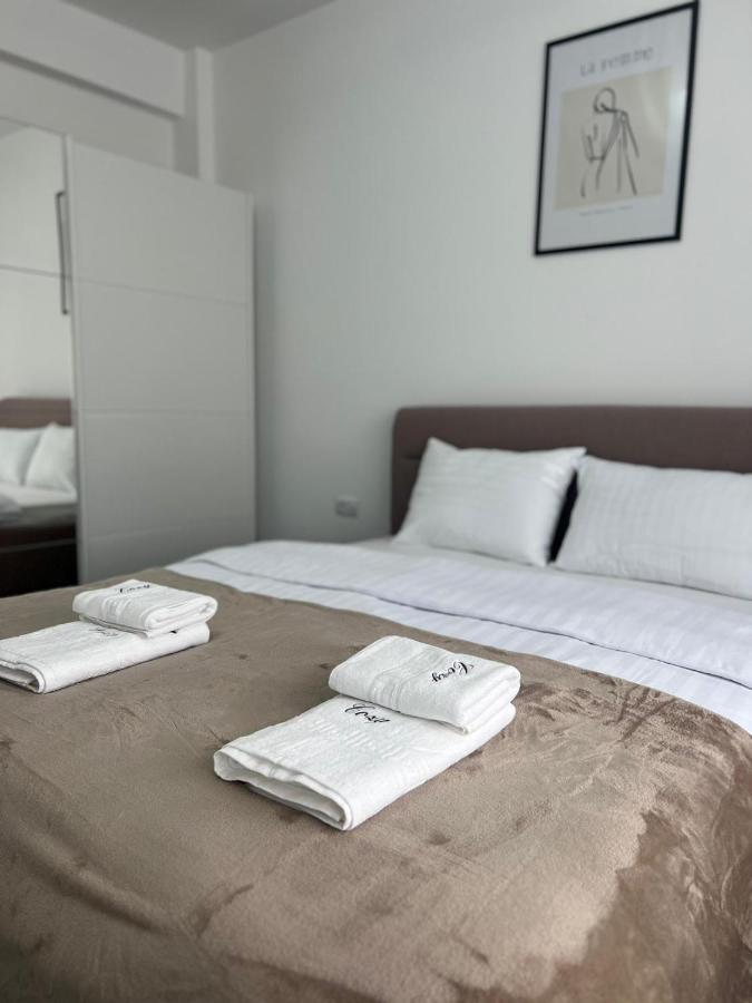 Marvellous Aparthotel With Master Apartments Σουκεάβα Εξωτερικό φωτογραφία