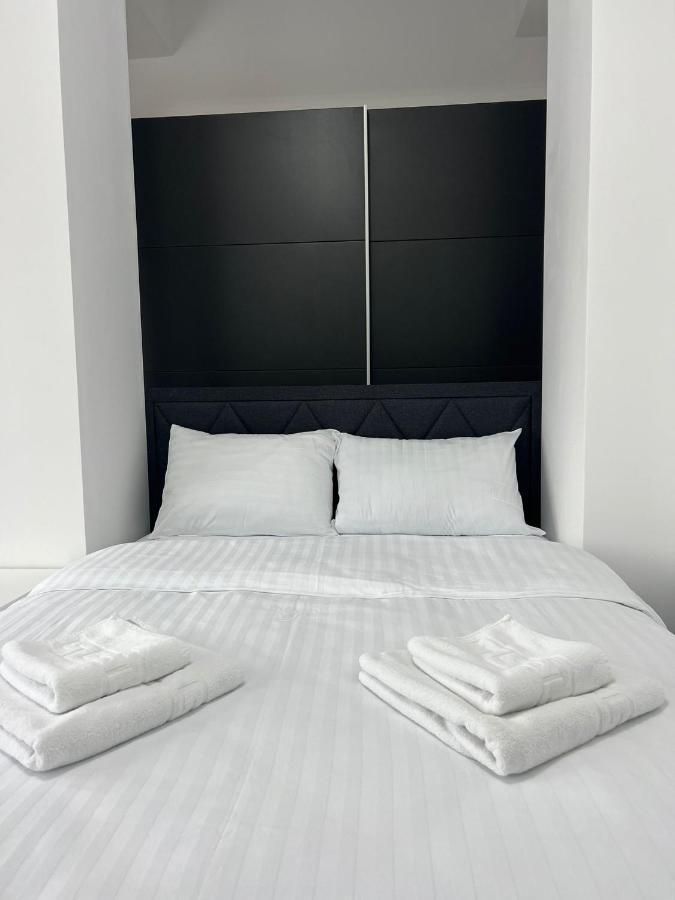 Marvellous Aparthotel With Master Apartments Σουκεάβα Εξωτερικό φωτογραφία