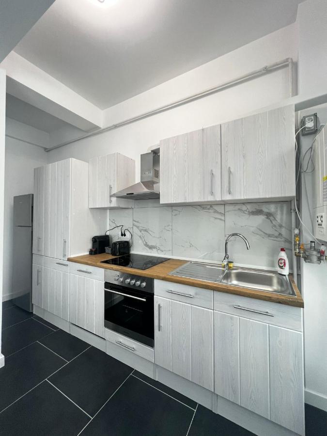 Marvellous Aparthotel With Master Apartments Σουκεάβα Εξωτερικό φωτογραφία