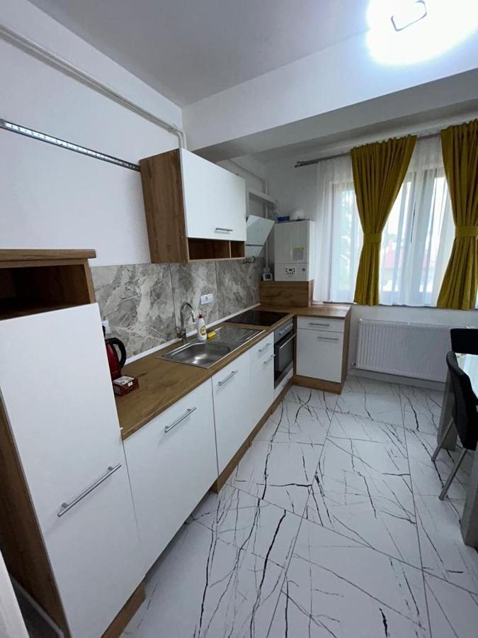 Marvellous Aparthotel With Master Apartments Σουκεάβα Εξωτερικό φωτογραφία